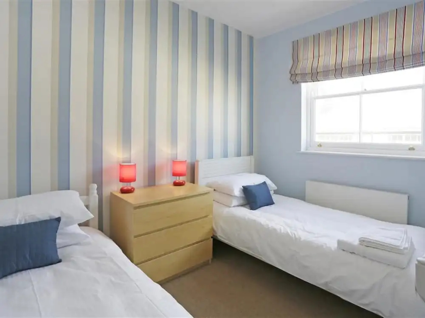 Delightful holiday home in Southwold with Garden