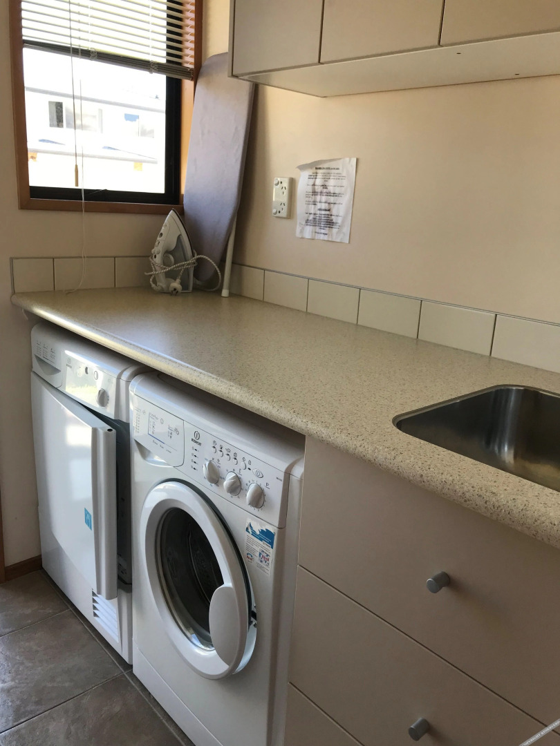 Bay Vista Waterfront Motel Picton