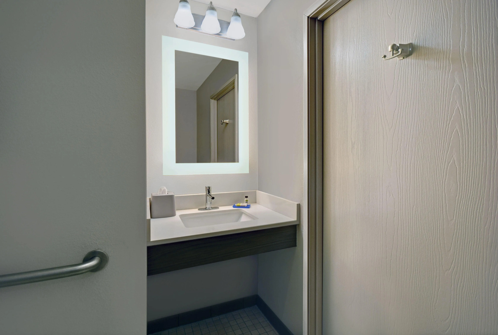 Holiday Inn Express Adrian by IHG