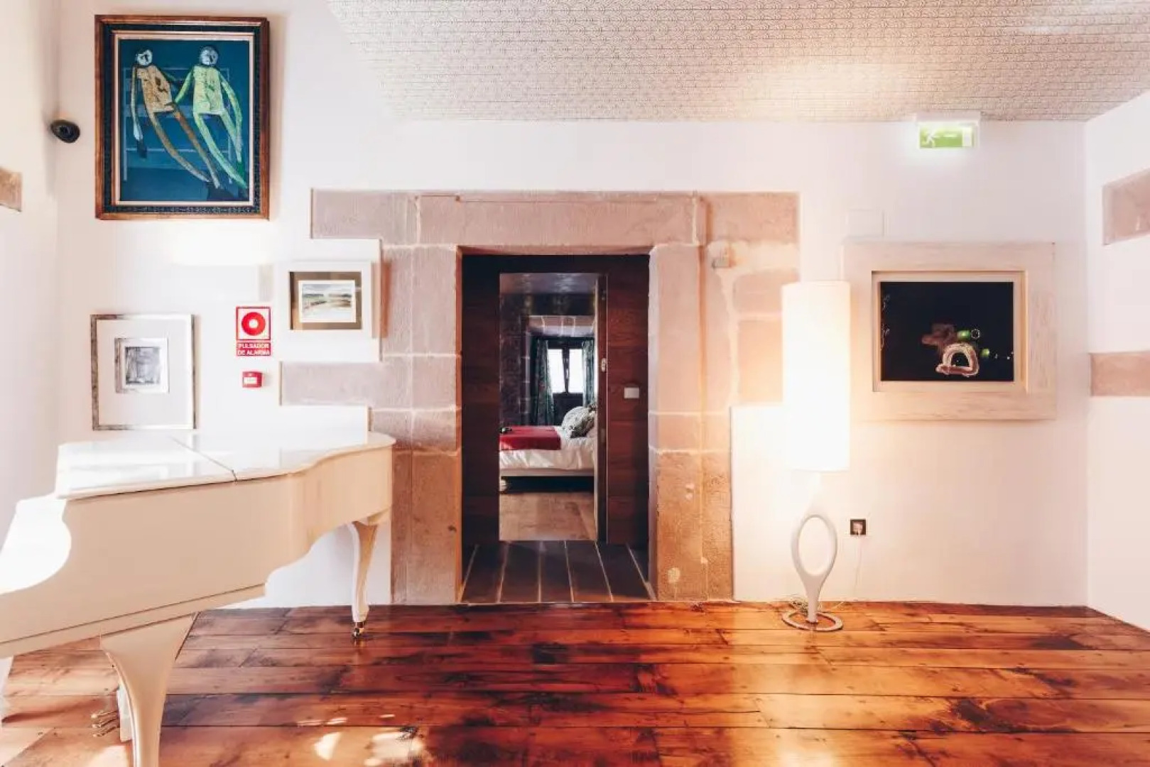 Arha Casona de Carmona (Antiguo Parador de Carmona-Cantabria)