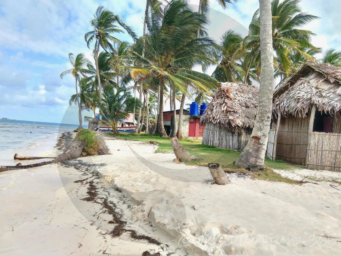 San Blas Secluded Paradise Beach Cabins