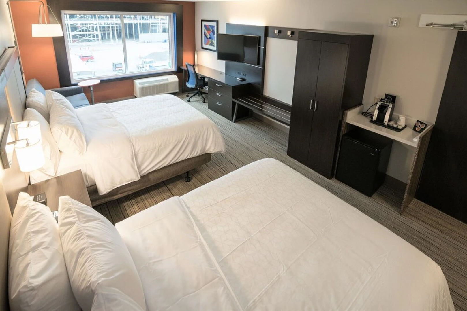 Holiday Inn Express & Suites Allen Park