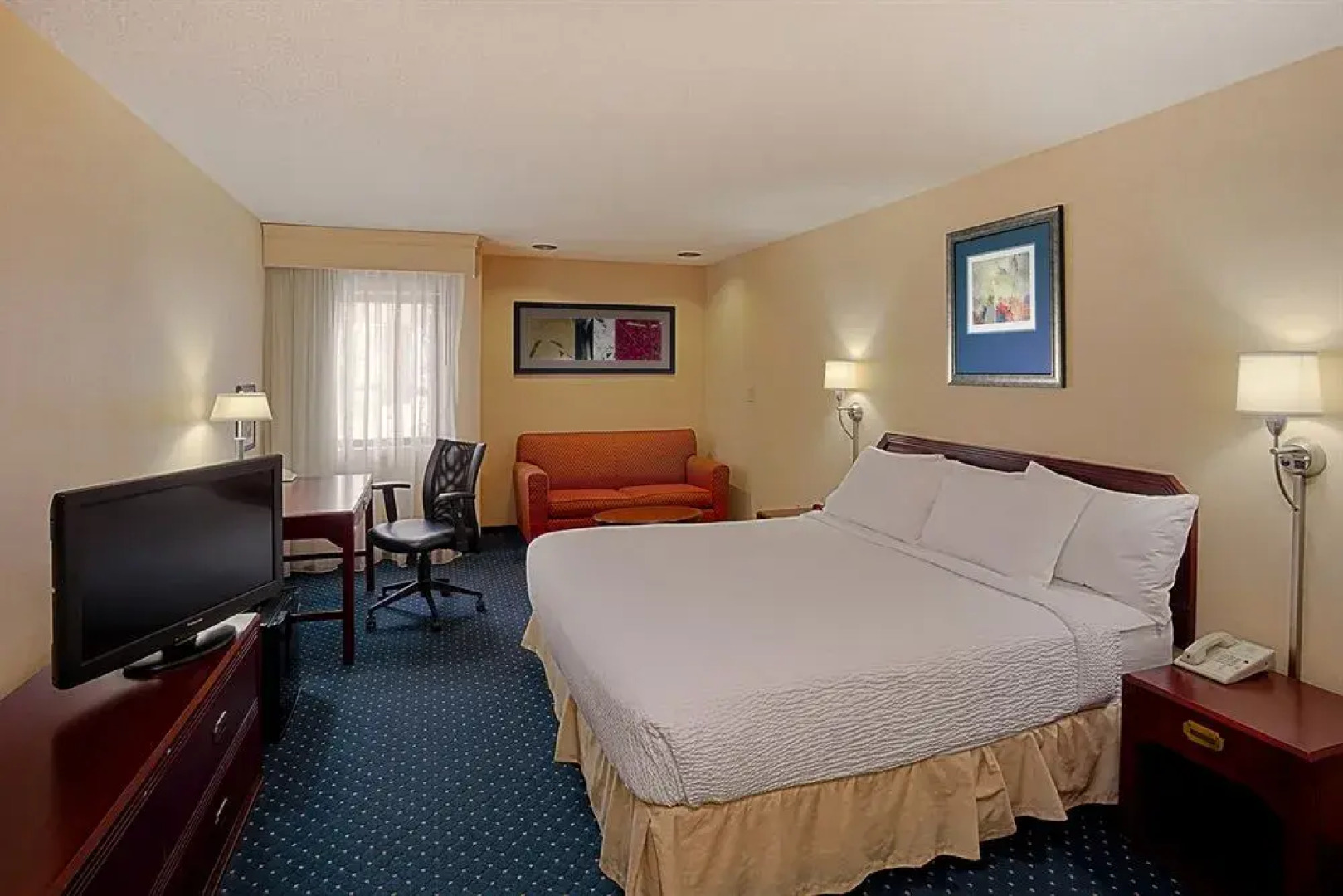 Courtyard Valparaiso