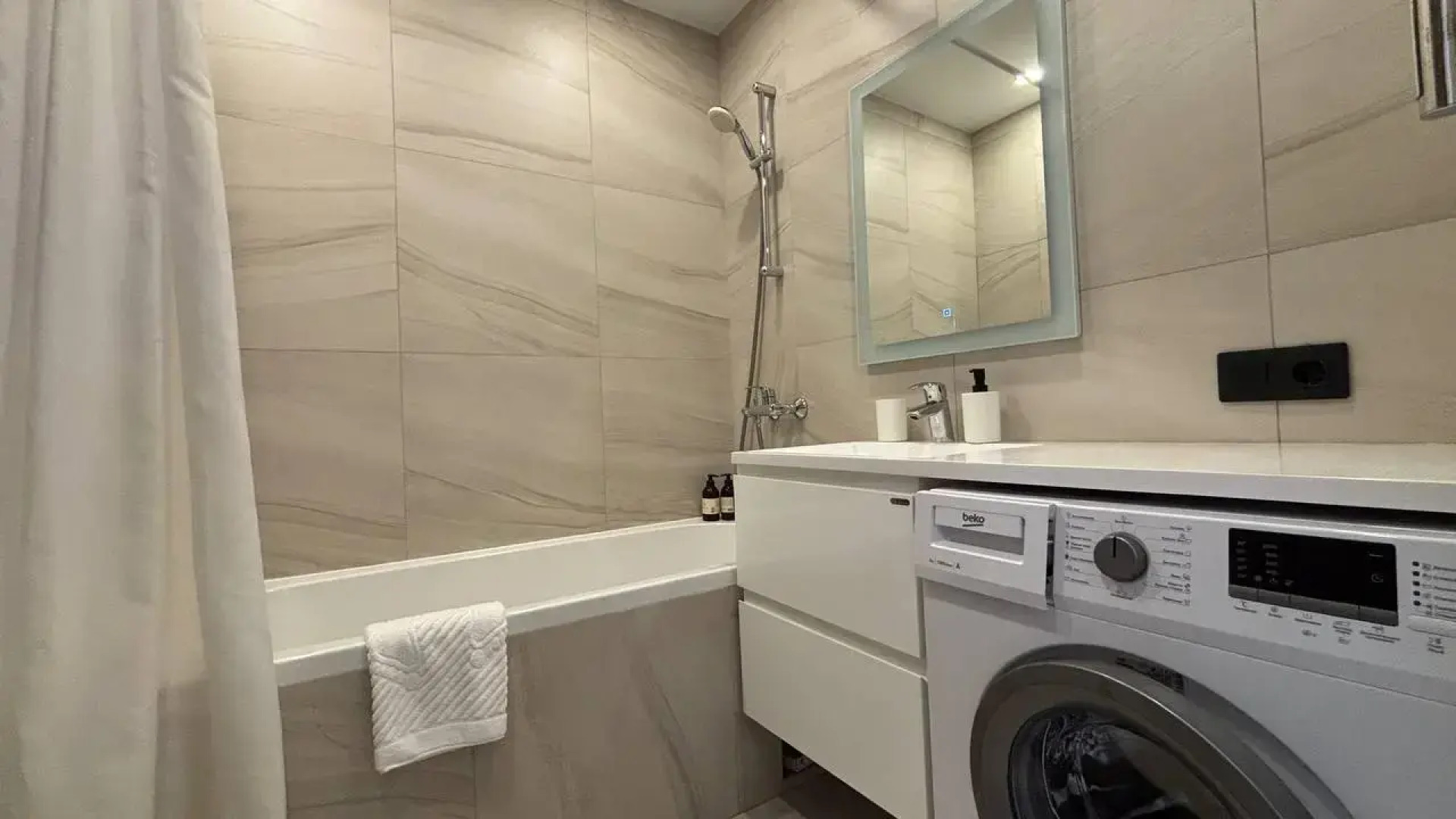 ЯрСити на шоссе Силикатное 17А