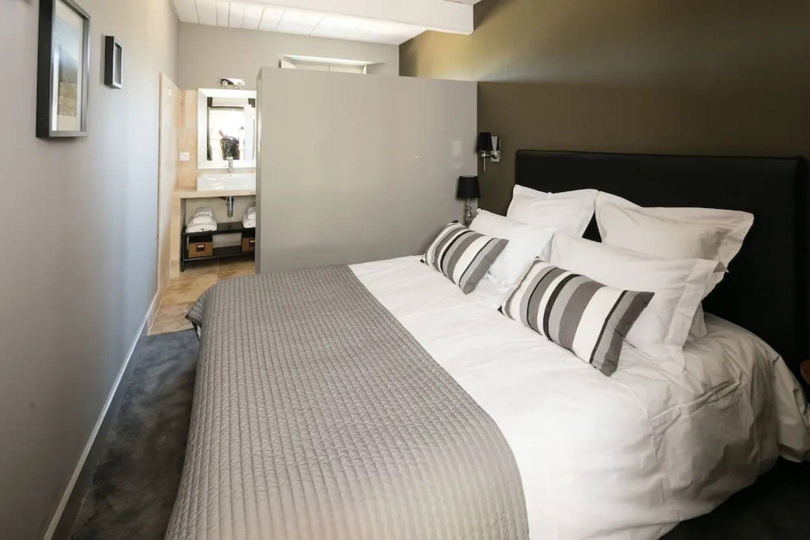 Le Chateau des Cinq Cantons