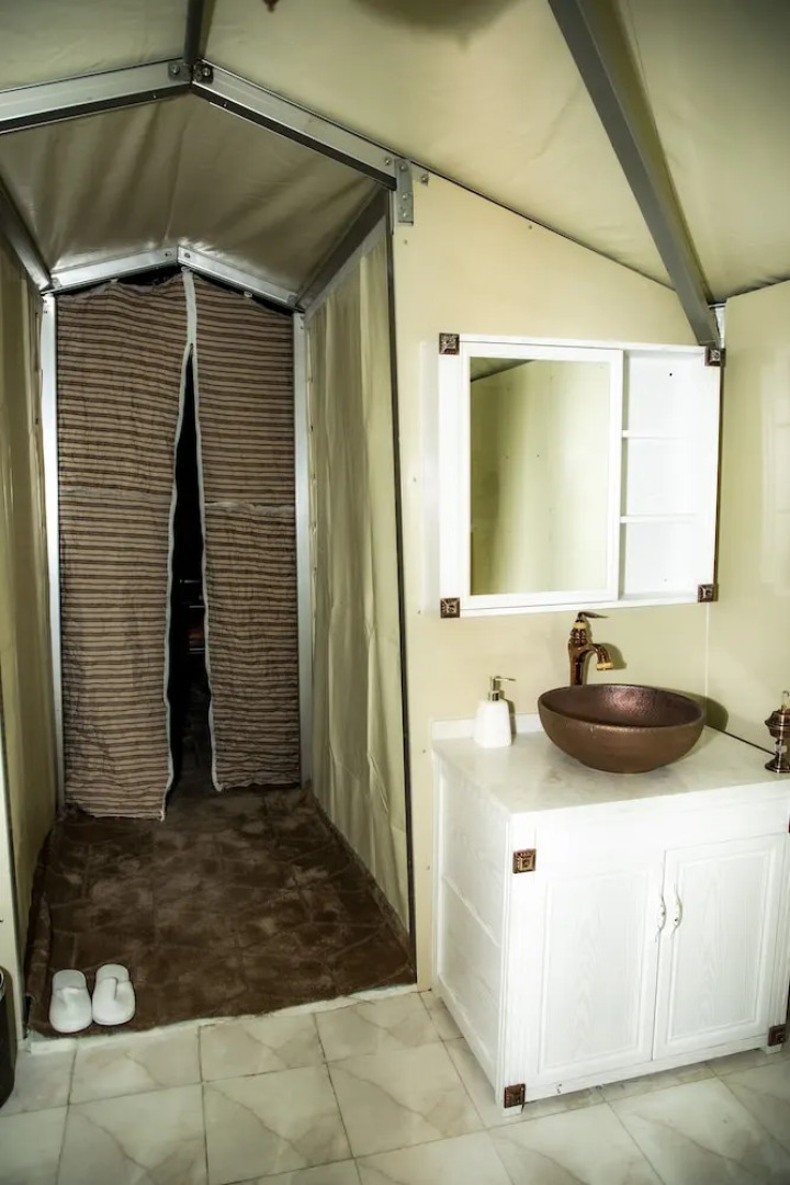 Presidential Luxury Camp