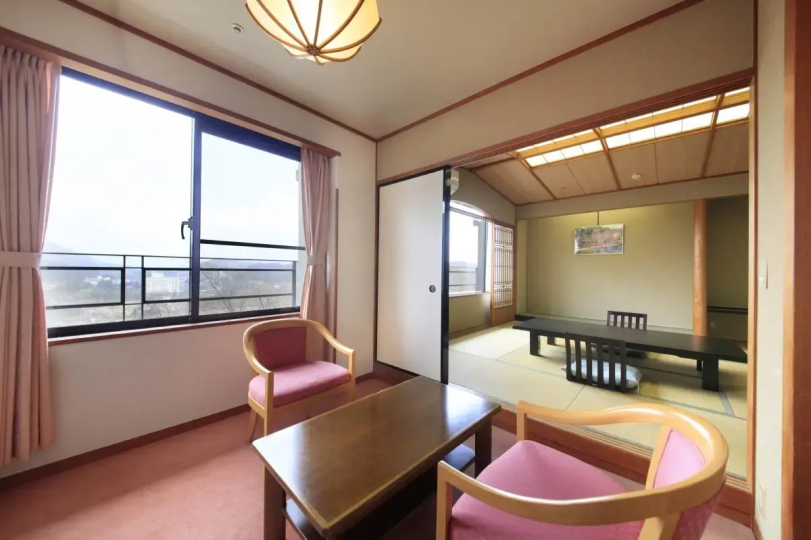 Kagaribi No Yu Ryokusuitei