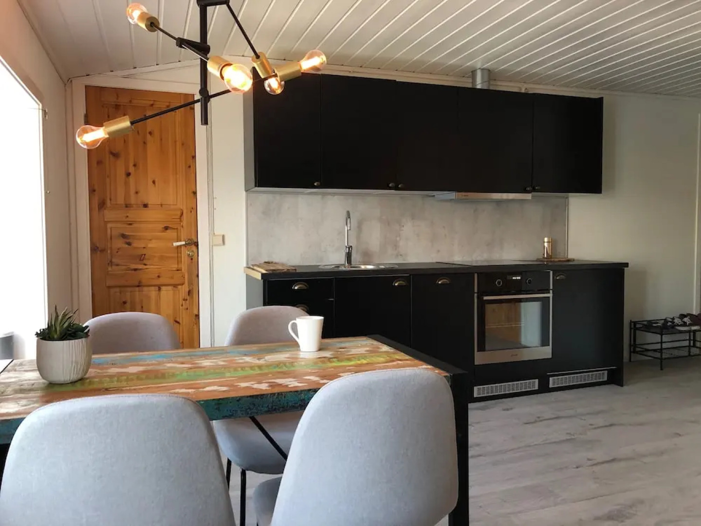 Fisherman Cabin at Lofotens best spot