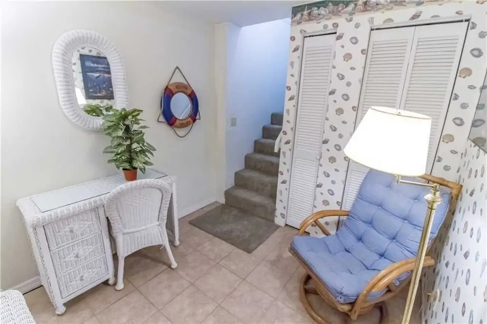 Oasis Beach House, 2 Bedrooms, Sleeps 6, Beach Front, HDTV, WiFi