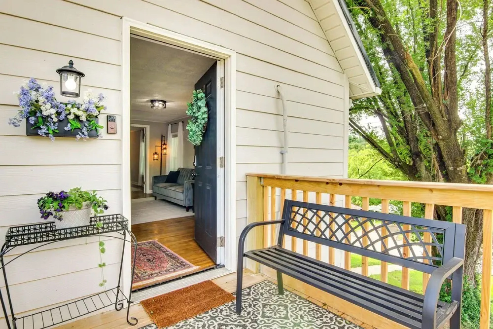 4 Mi to Nolichucky River: Apt w/ Shared Yard!