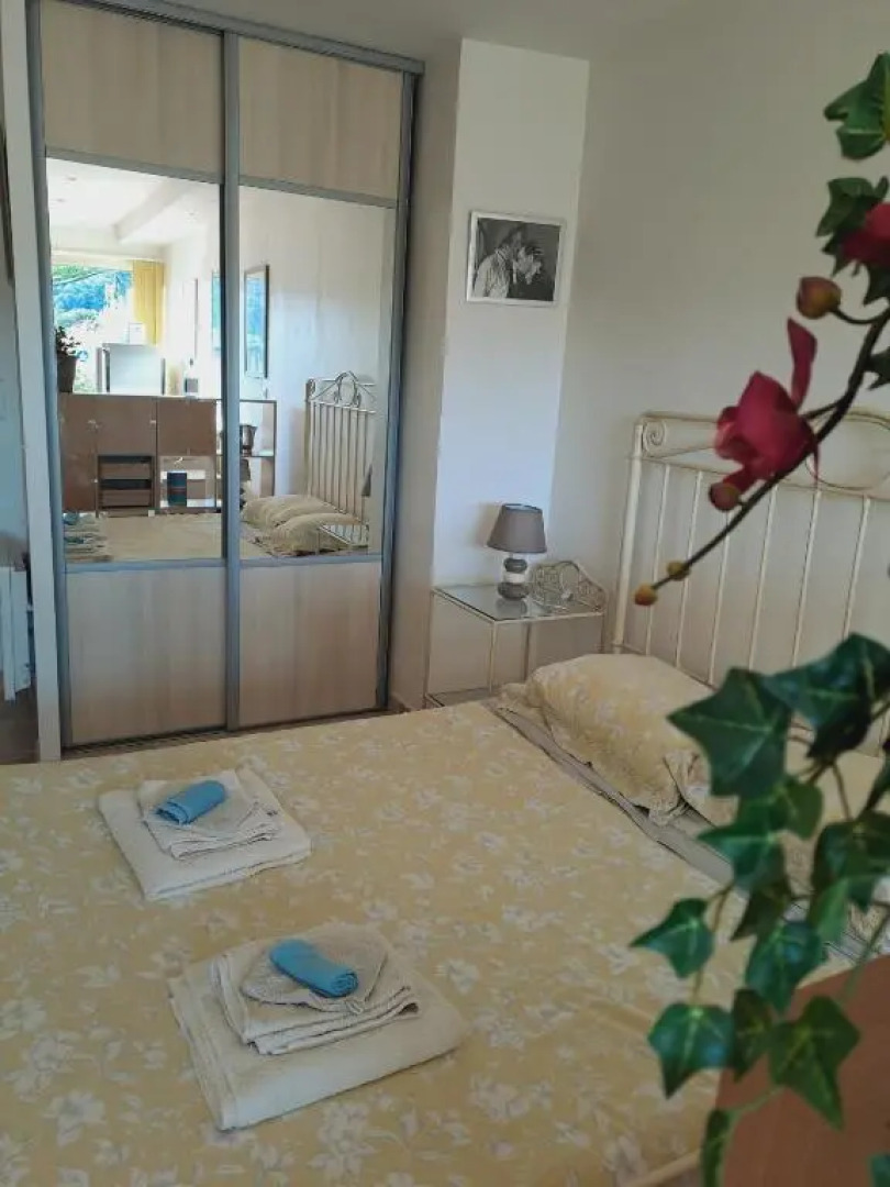 Studio Villa espace Piscine Terrasse Bandol