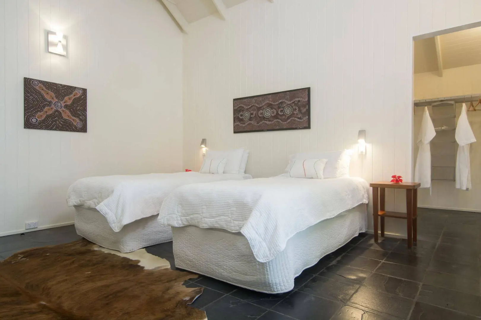 Port Douglas Cottage and Lodge