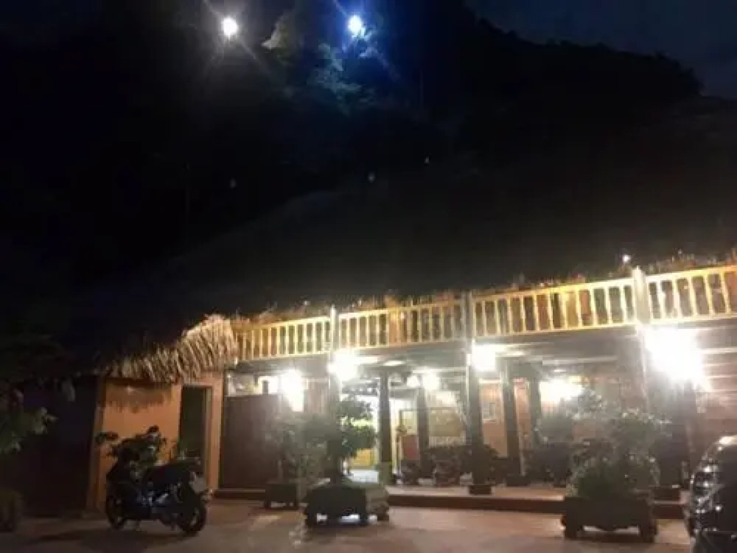 Cat Ba Mountain View