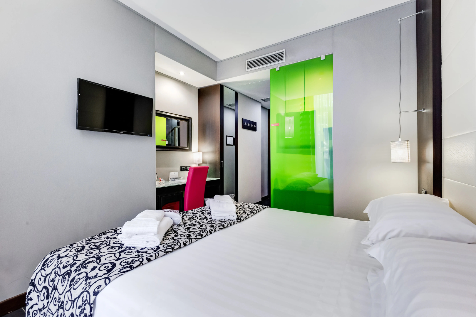 Best Western Cinemusic Hotel