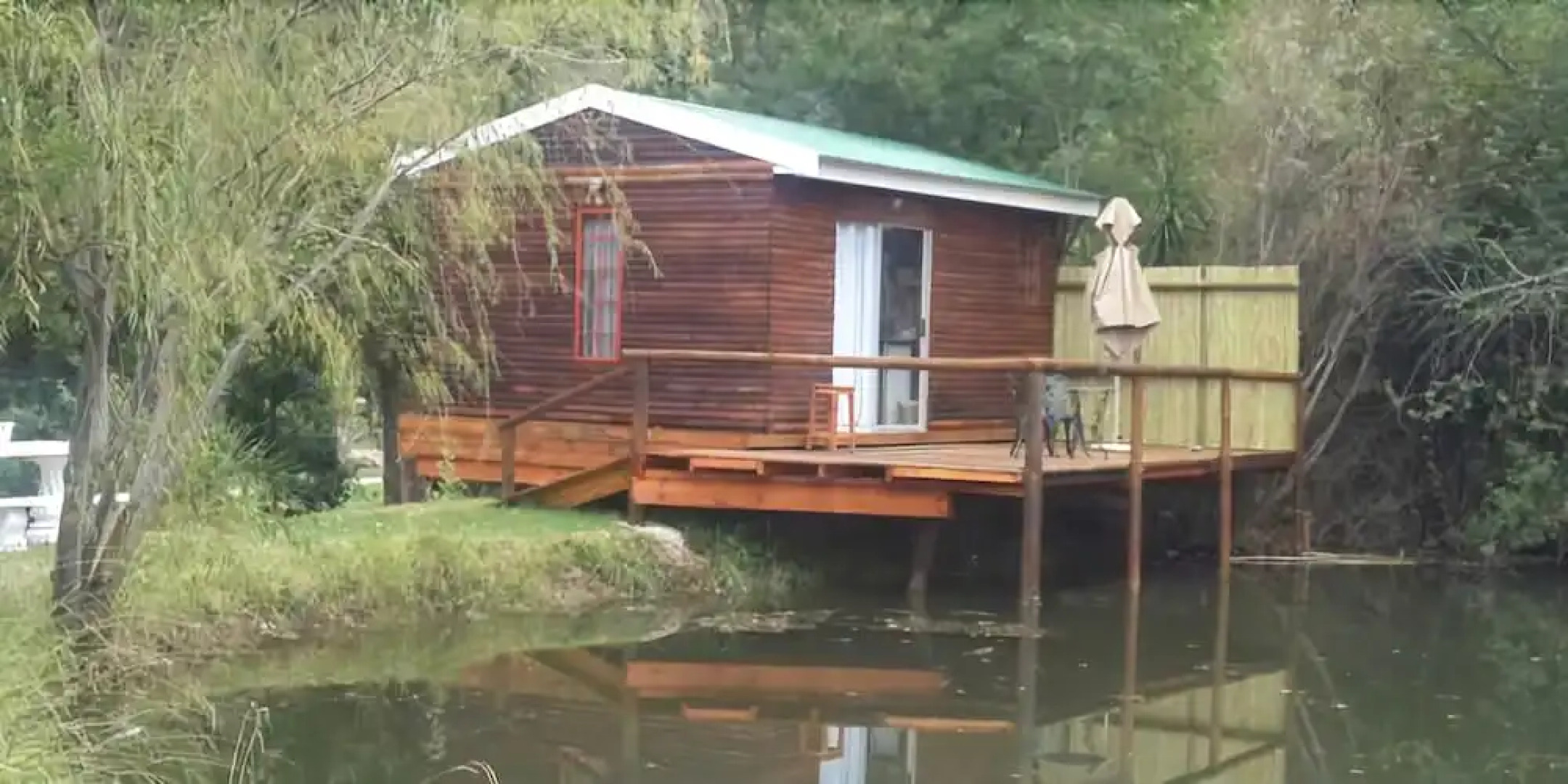 Cango Waterfront Cabins