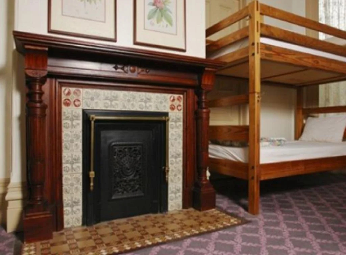 HI Sacramento Hostel