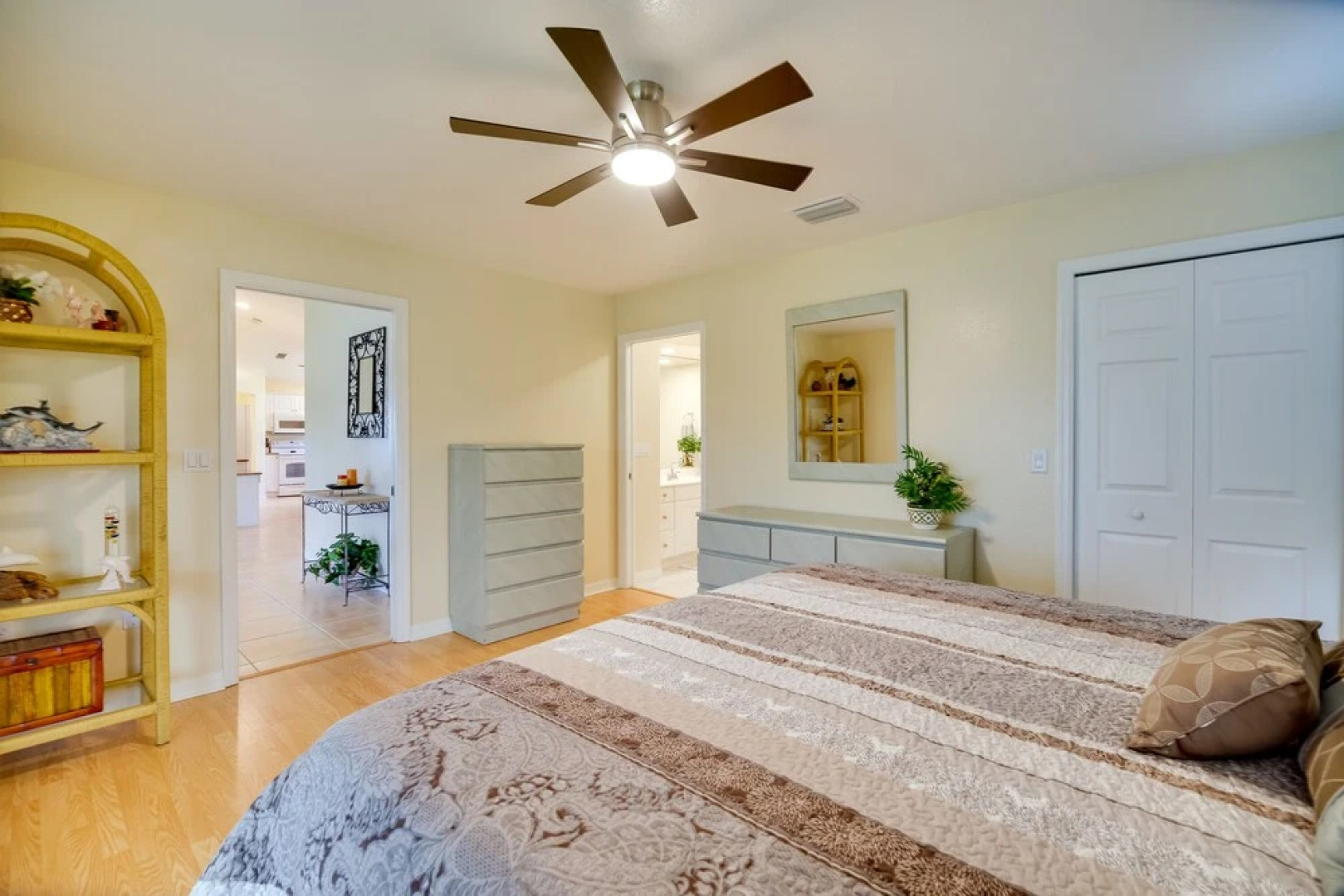 3 Mi to Lake: Peaceful Home w/ Grill in Sebring