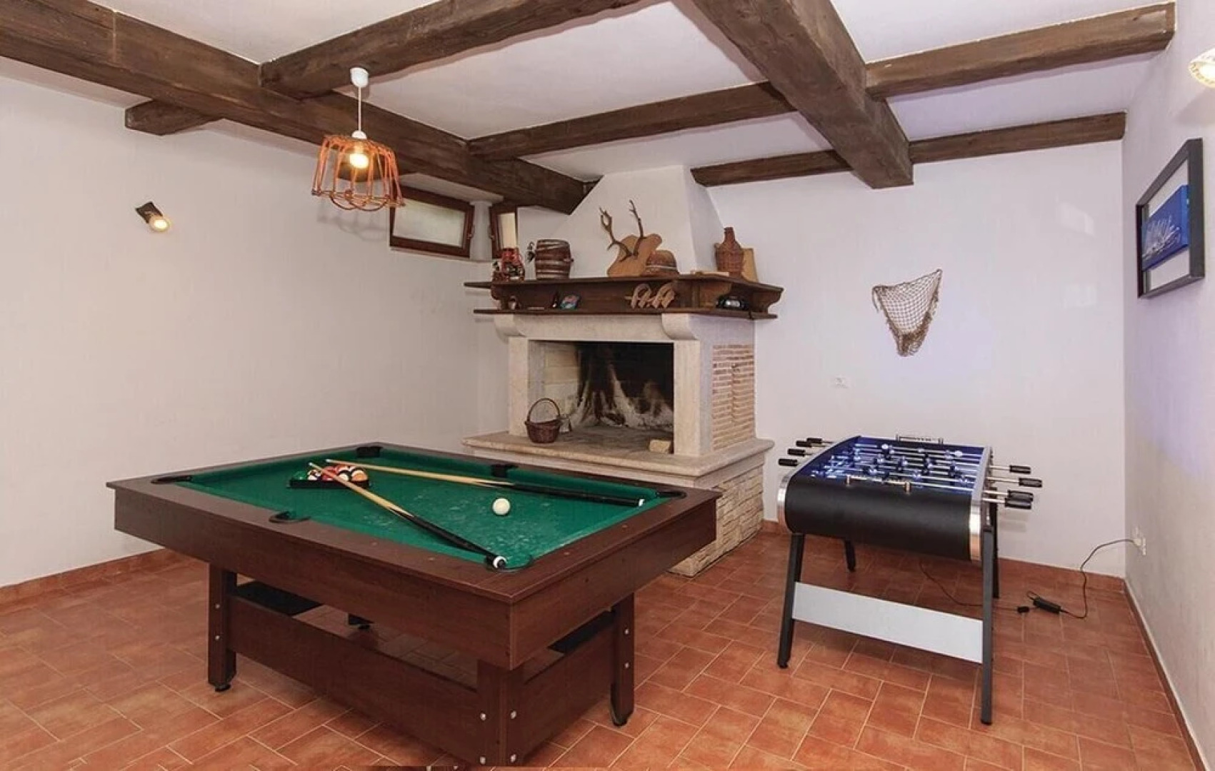 Nice Home in Vodnjan With Wifi and 4 Bedrooms