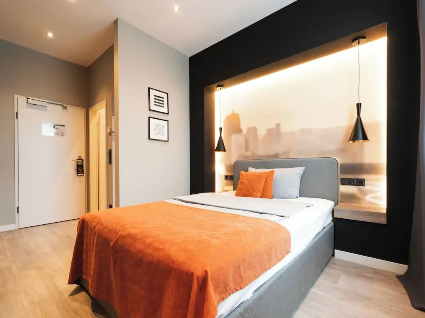 JustStay Grevenbroich Hotel & Apartments