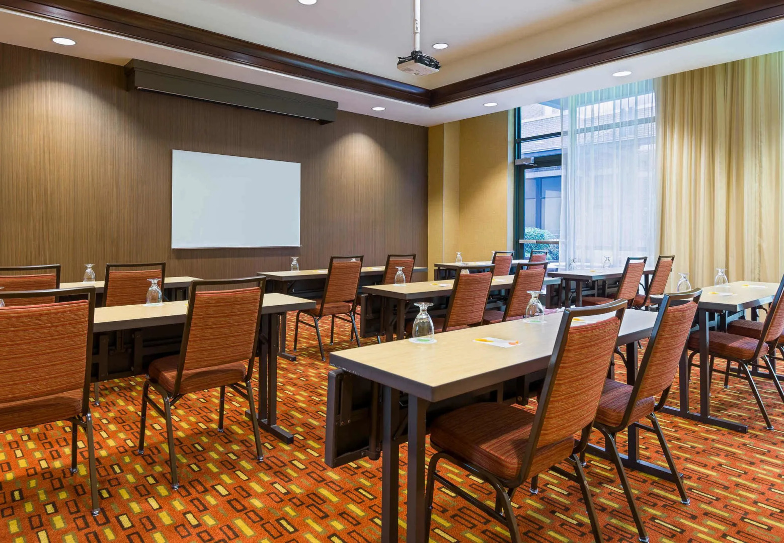 Courtyard by Marriott Little Rock Downtown