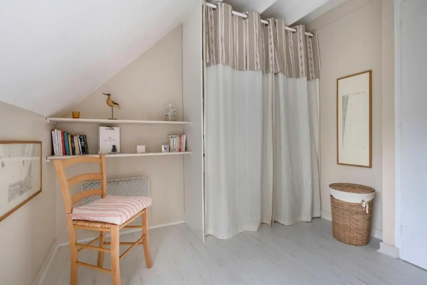 Maison familiale avec un grand jardin a Arzon