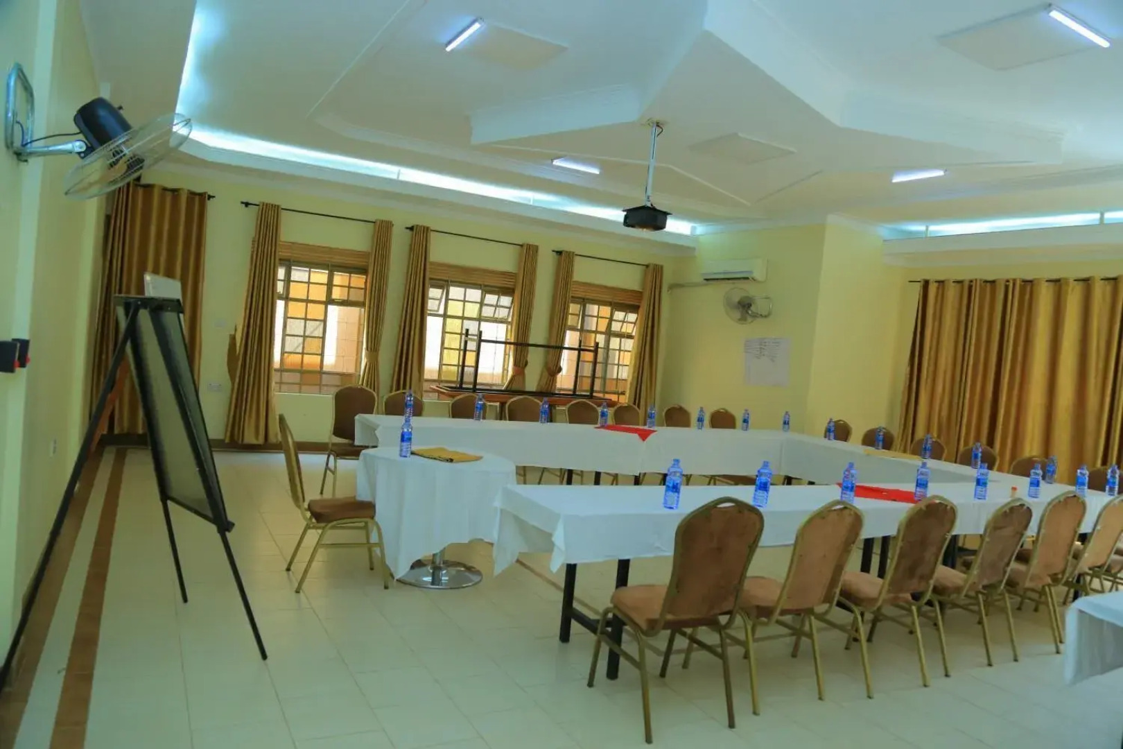 Hoima Buffalo Hotel And Casino