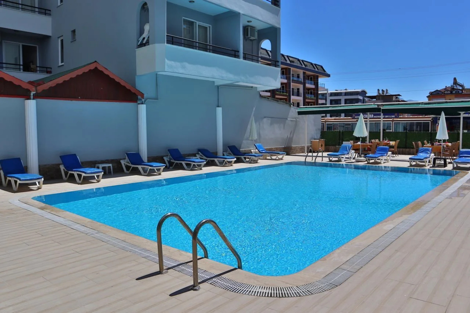 Kleopatra Smile Hotel