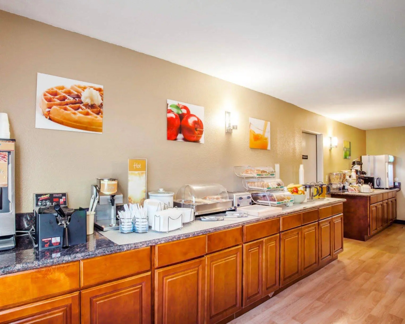 Quality Inn & Suites Vancouver North