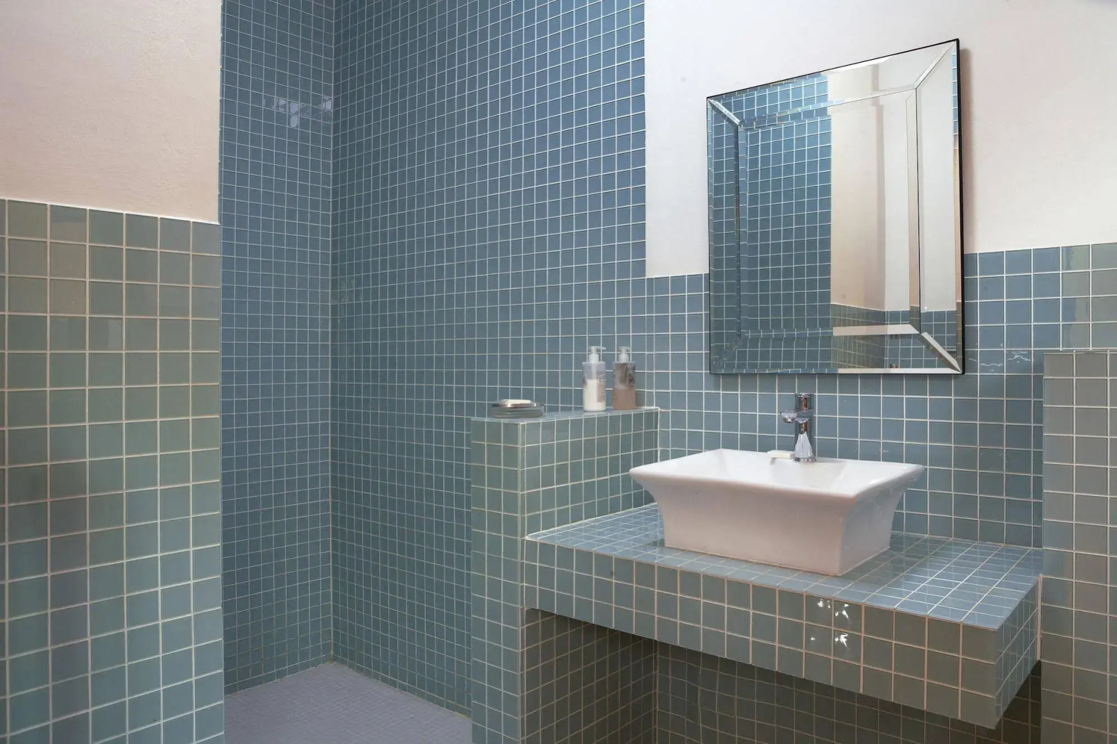 Yellow Aloe Guesthouse