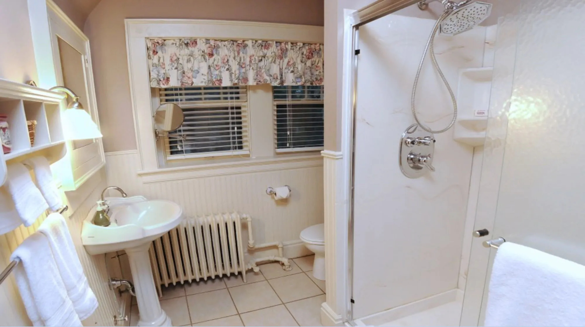 Oliver Inn Bed and Breakfast