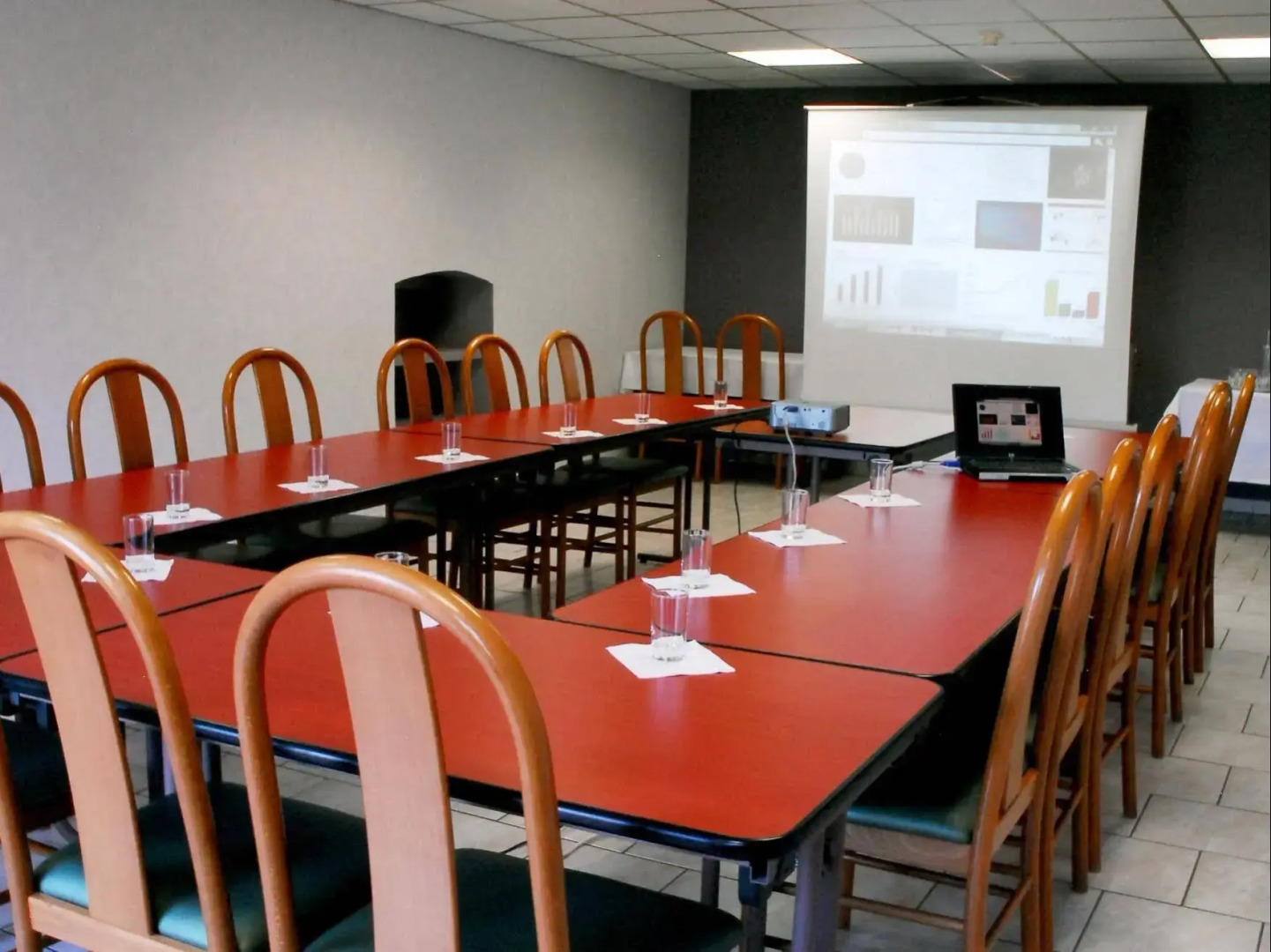 Hôtel les Hirondelles