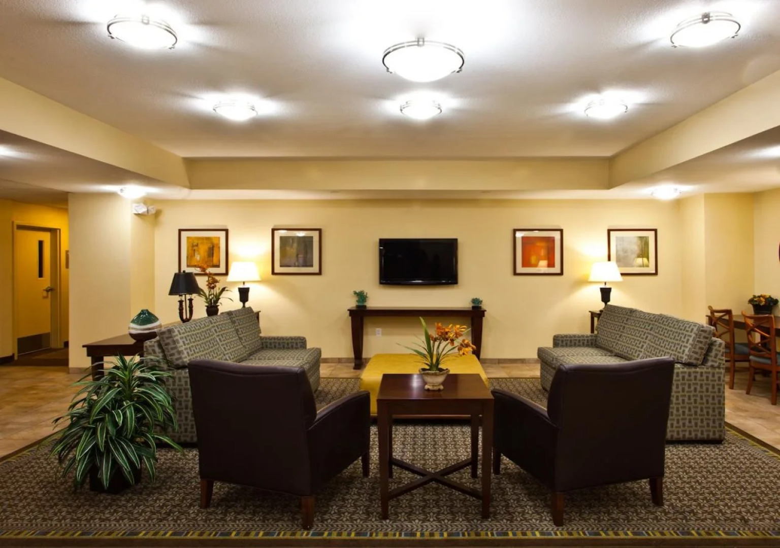 Candlewood Suites Tallahassee by IHG