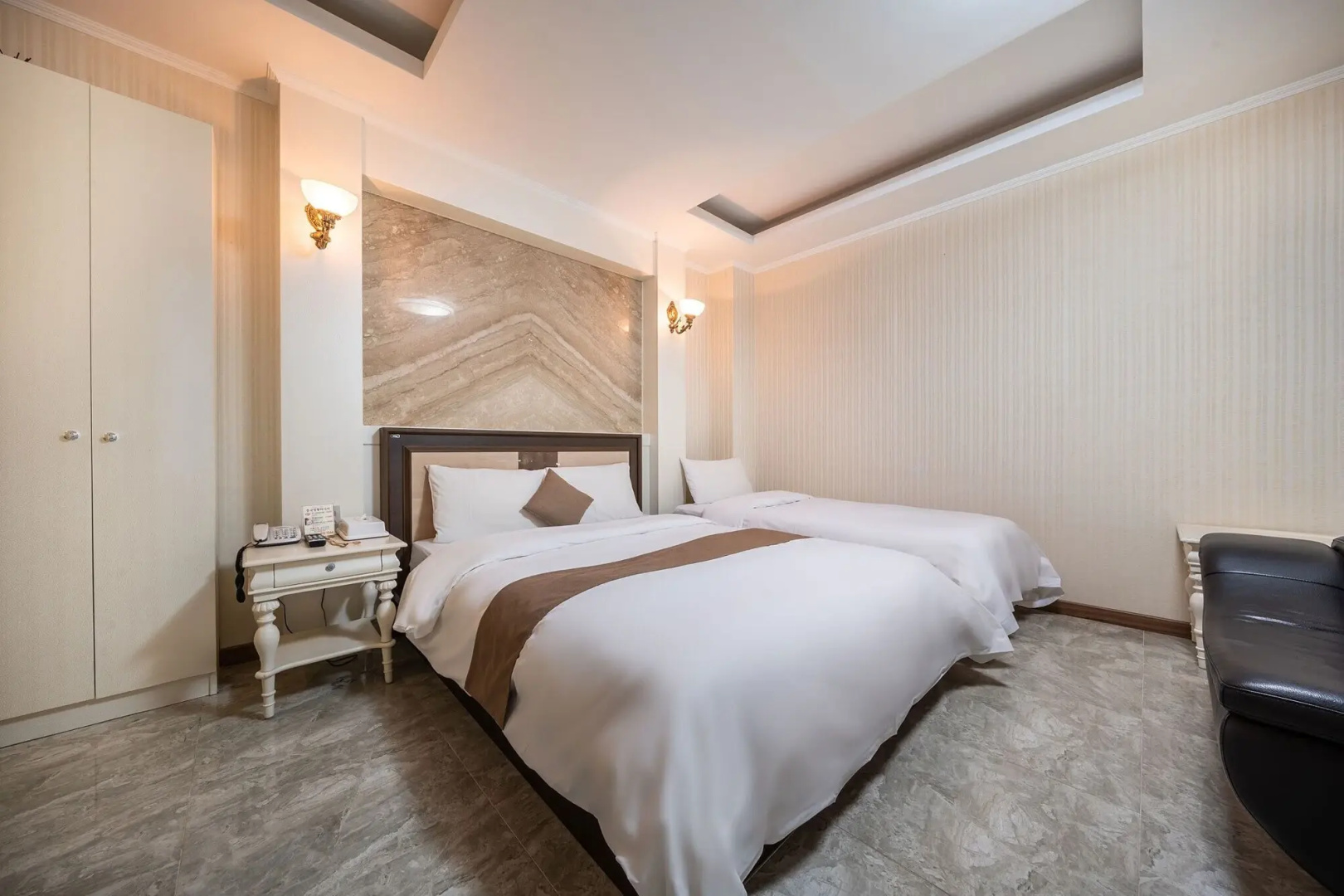 Ansan Seowon Hotel
