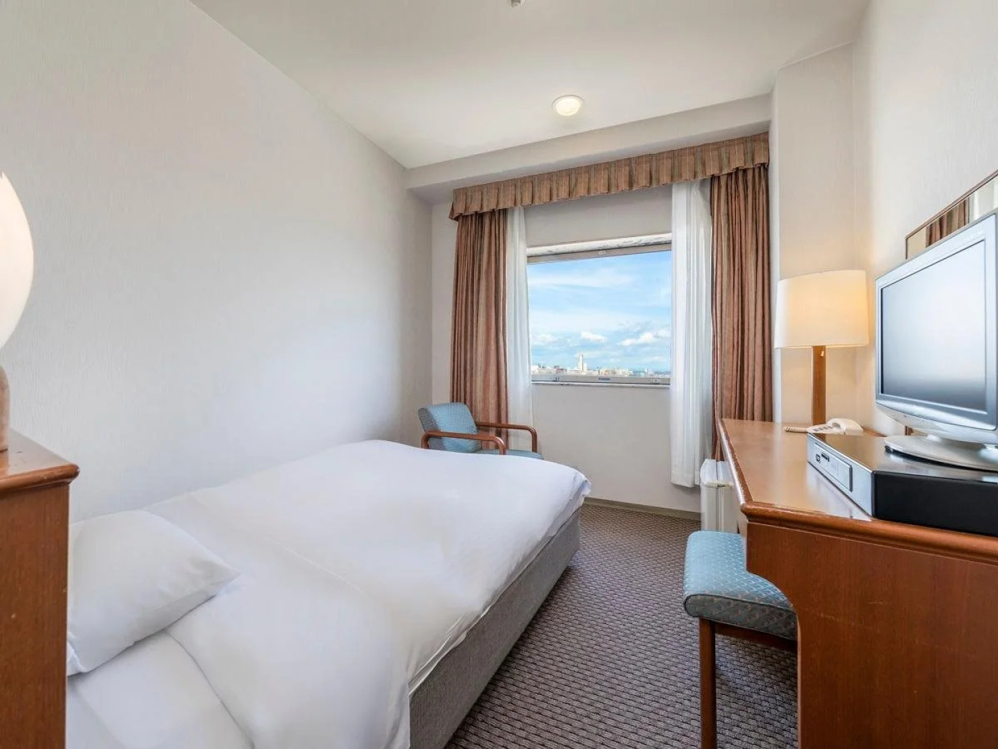 Hotel Tsu Center Palace