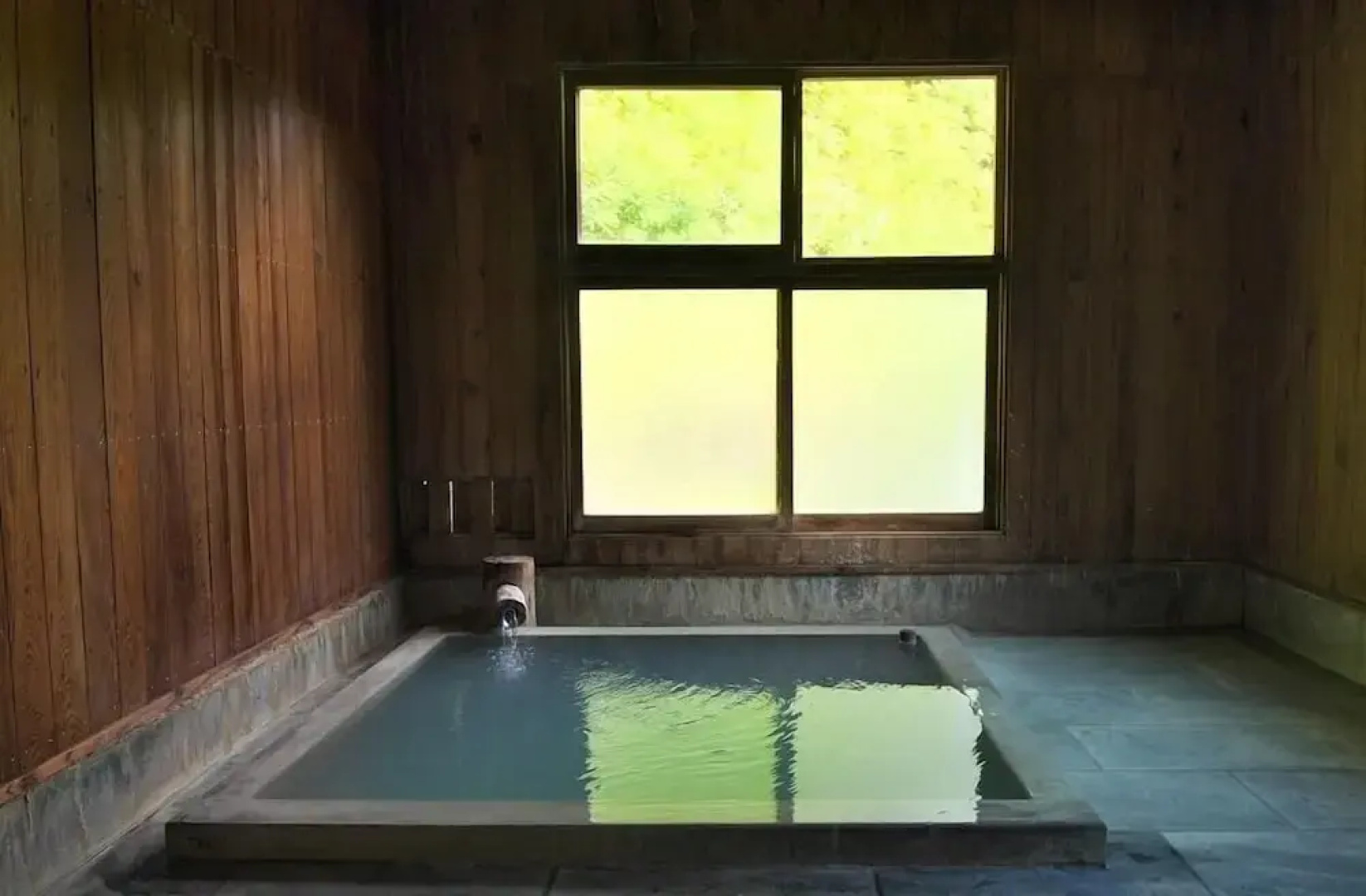 Shiragamiyatate Togenkyo no Yado Hikage Onsen