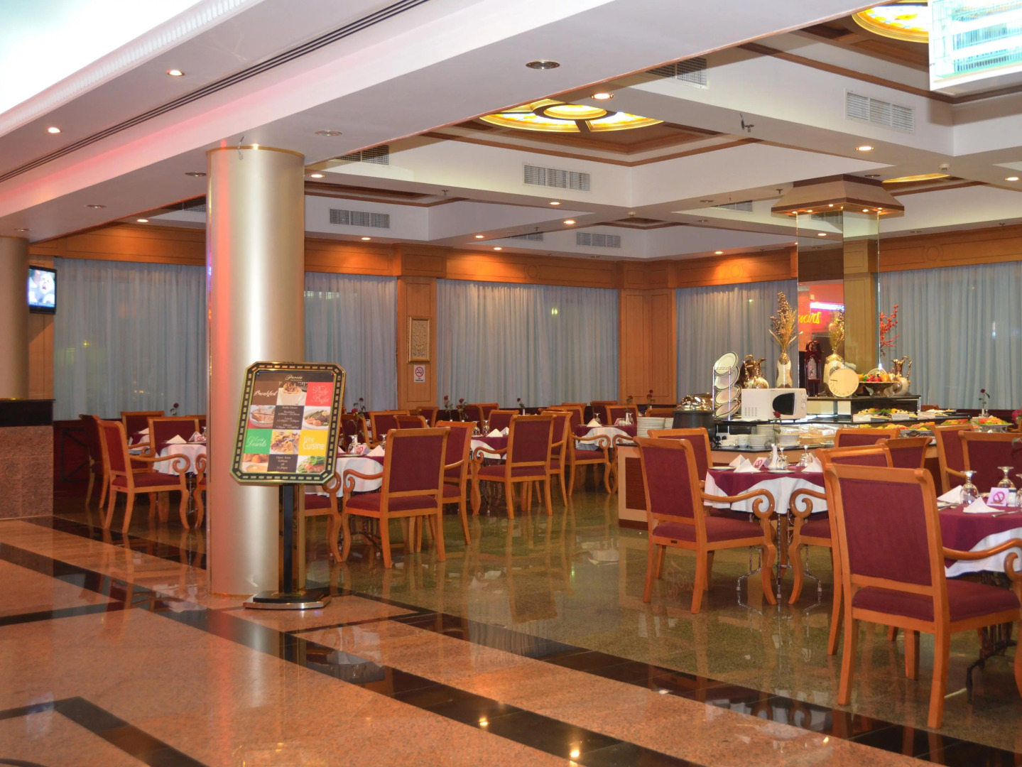 Pars International Hotel