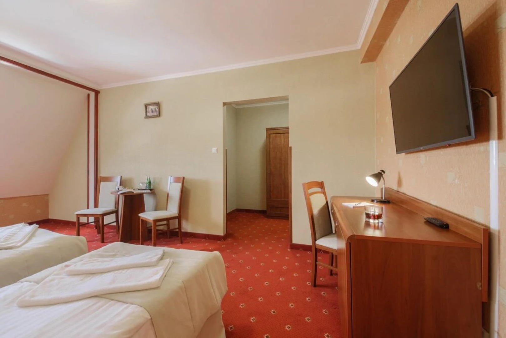 Dwór Bogucin Hotel & Restauracja