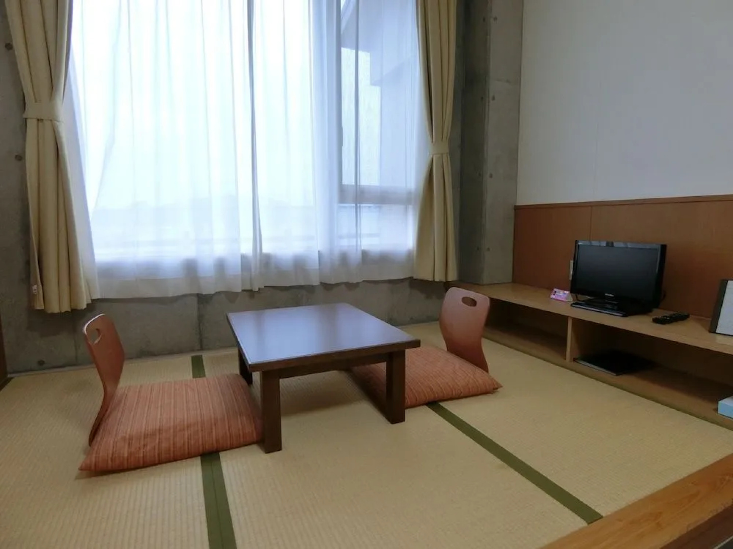 Shimonoseki Hinoyama Youth Hostel KaikyonoKaze