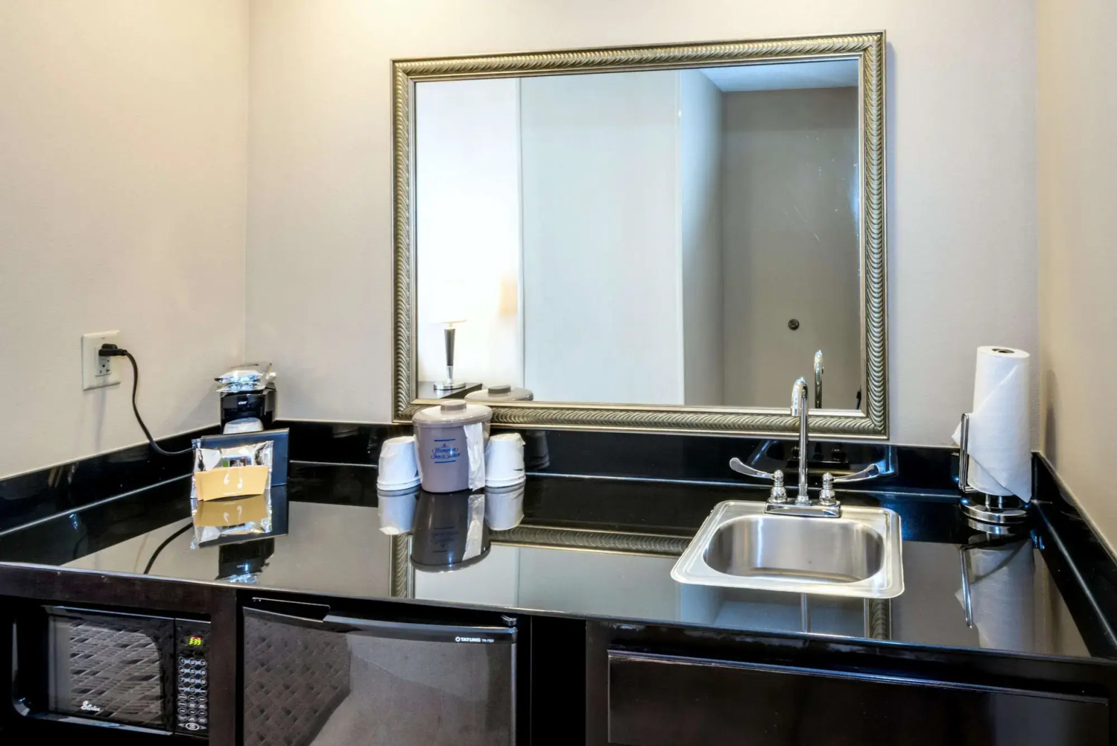 Hampton Inn & Suites Montgomery-Downtown