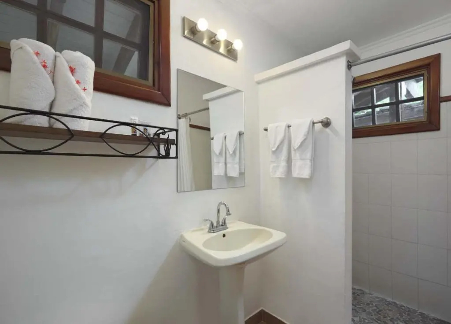 Villa Marina Lodge & Condos