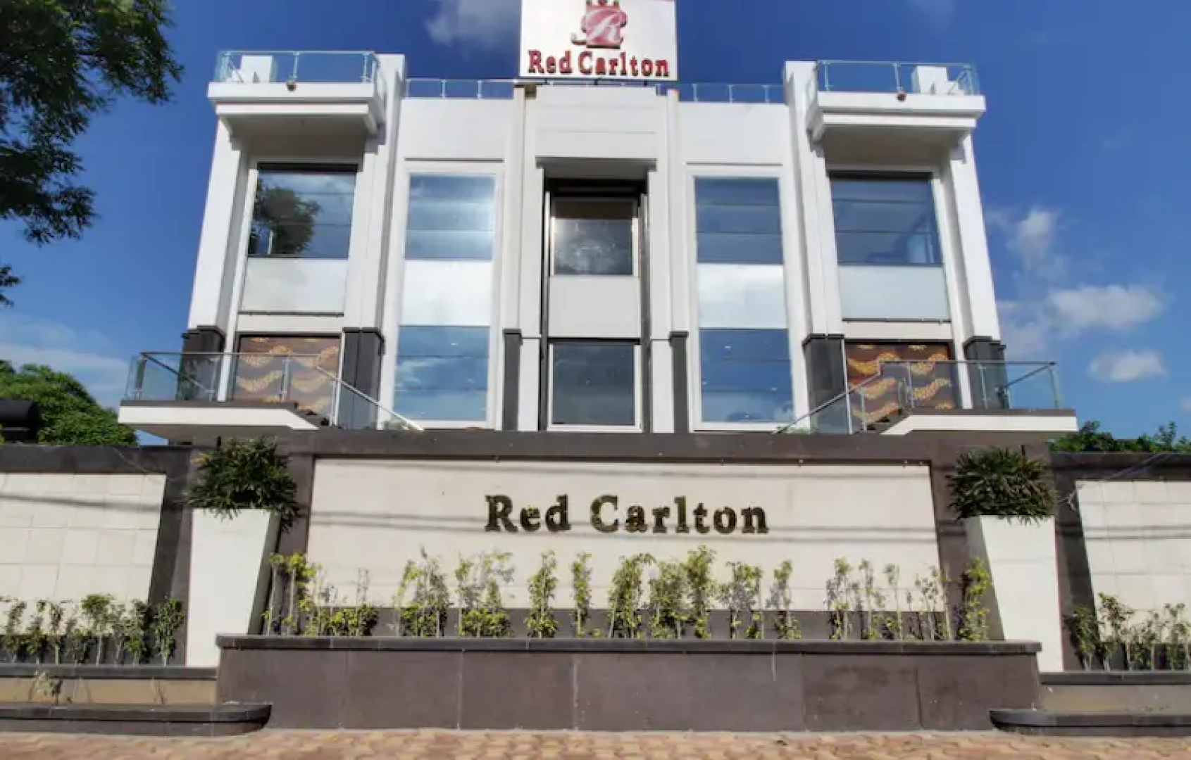 Red Carlton