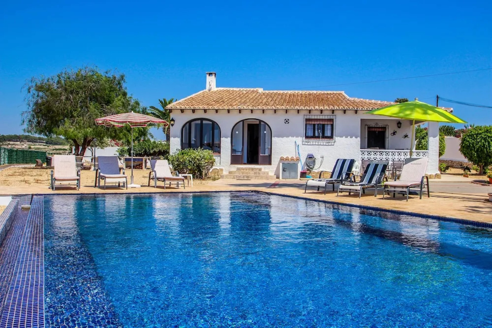 Canto De Hada - well furnished villa with panoramic views in Moraira