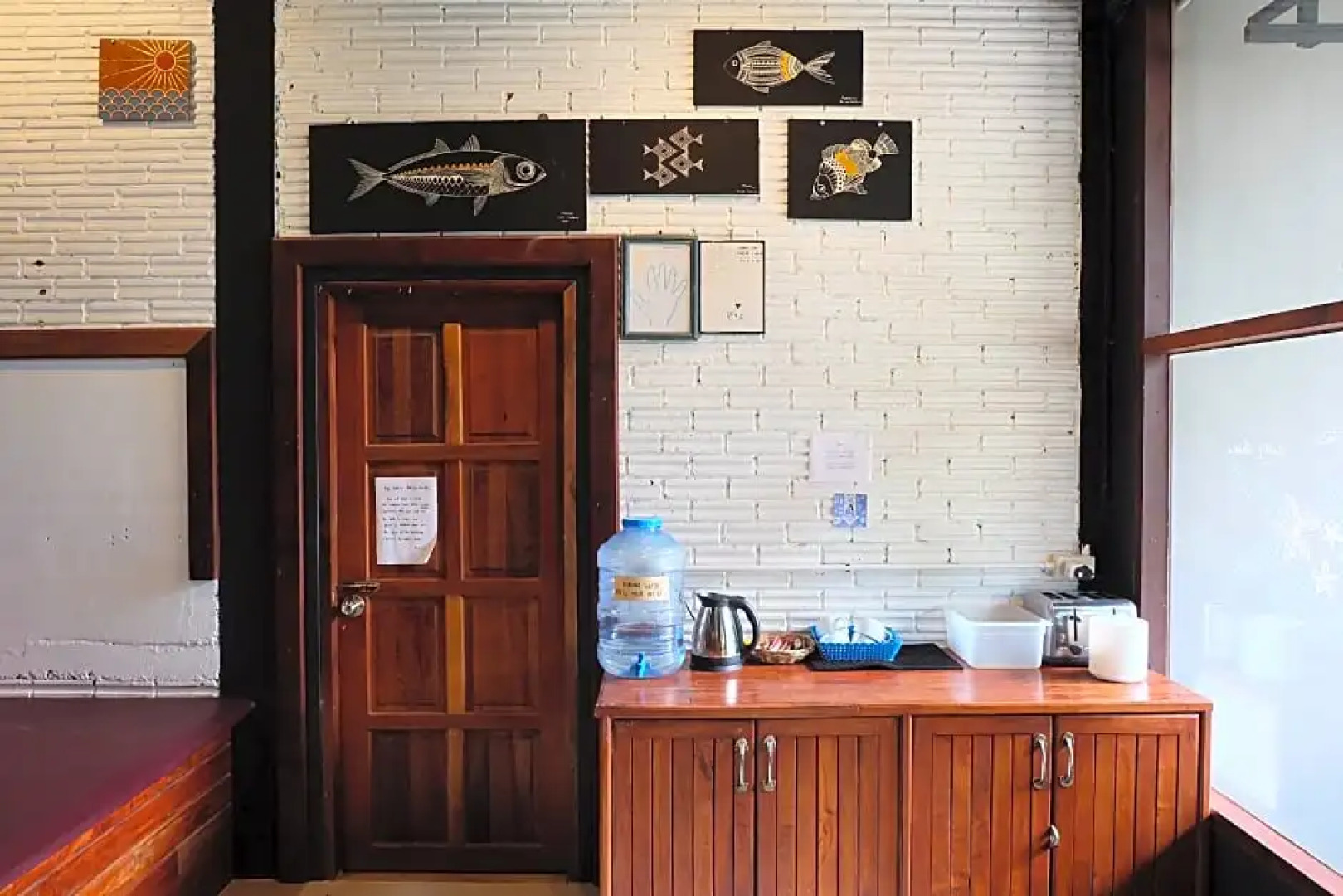 Lipe - Bloom Cafe and Hostel