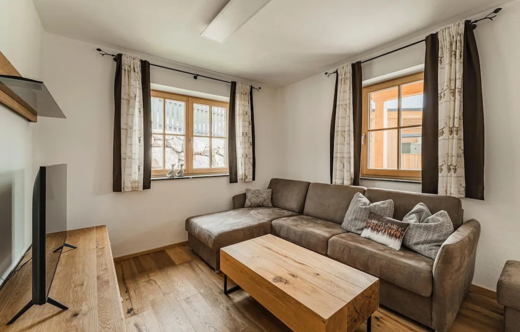 Beautiful Apartment in Russbach With 1 Bedrooms and Wifi