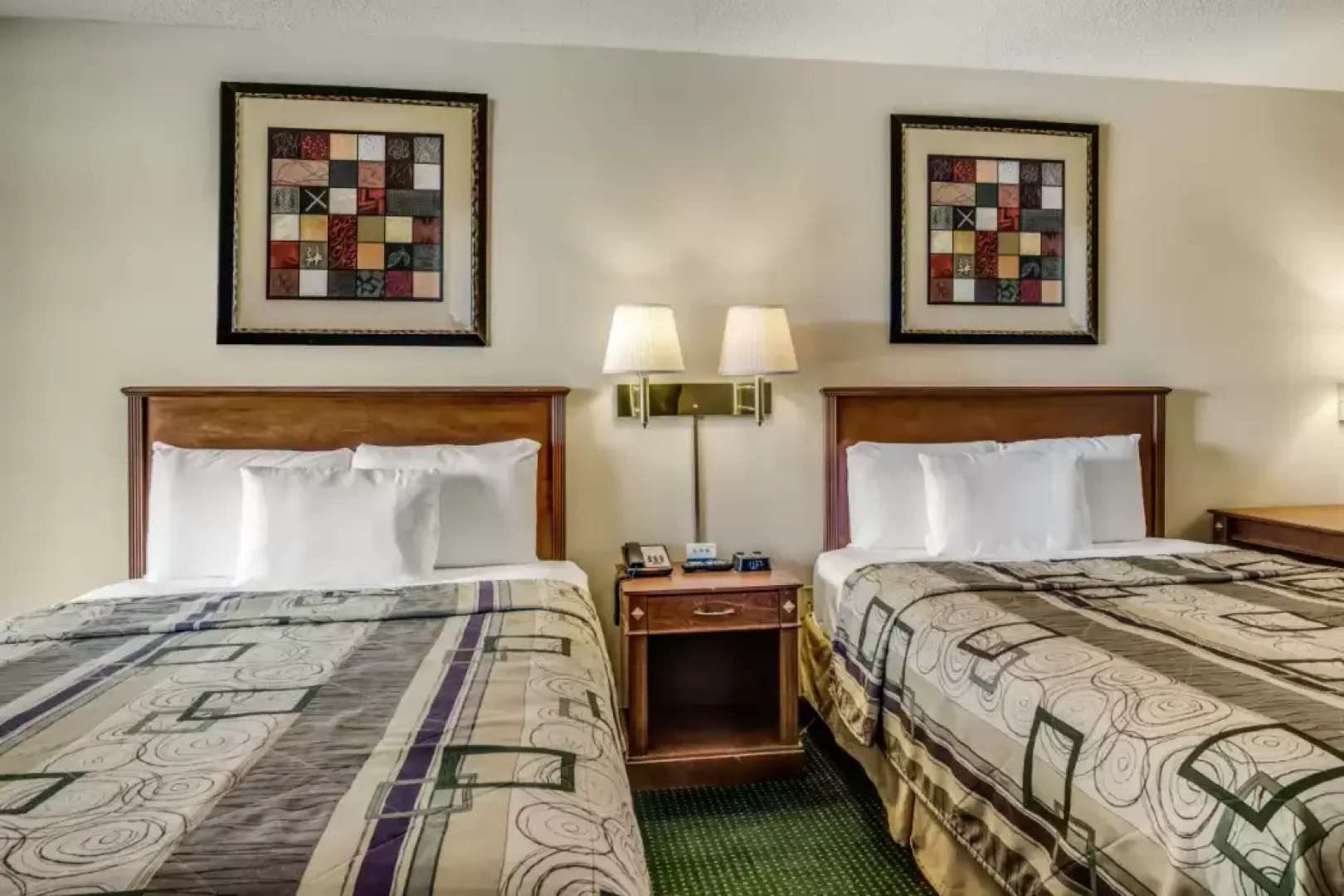 Rodeway Inn East Dublin