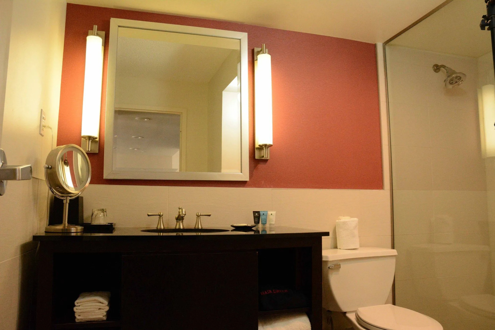 The Armon Stamford Hotel & Conference