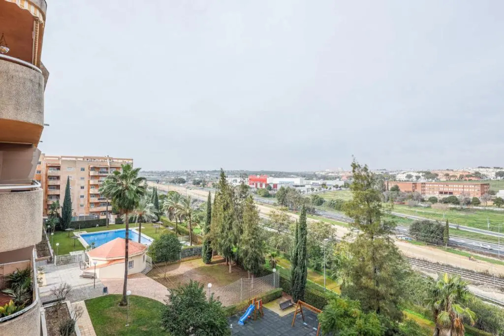 Sensacional Apt 2 Hab 2 Baños 4 Pax Aljarafe Metro