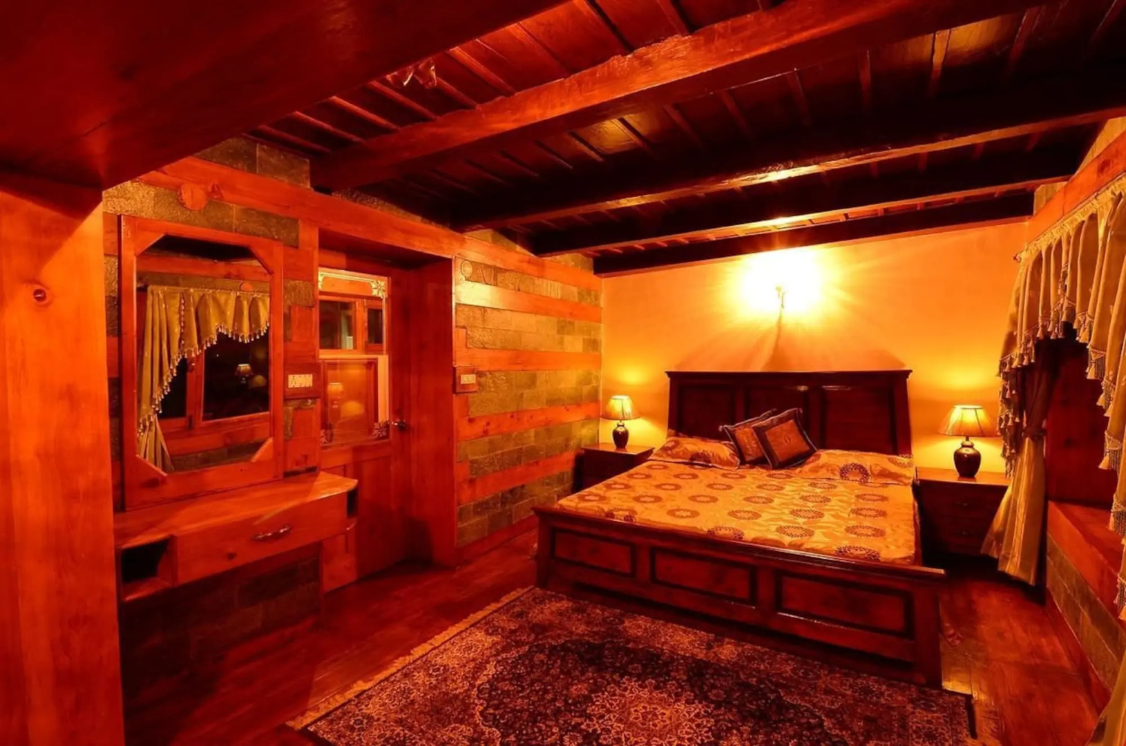 Himalayan Kothi Kais