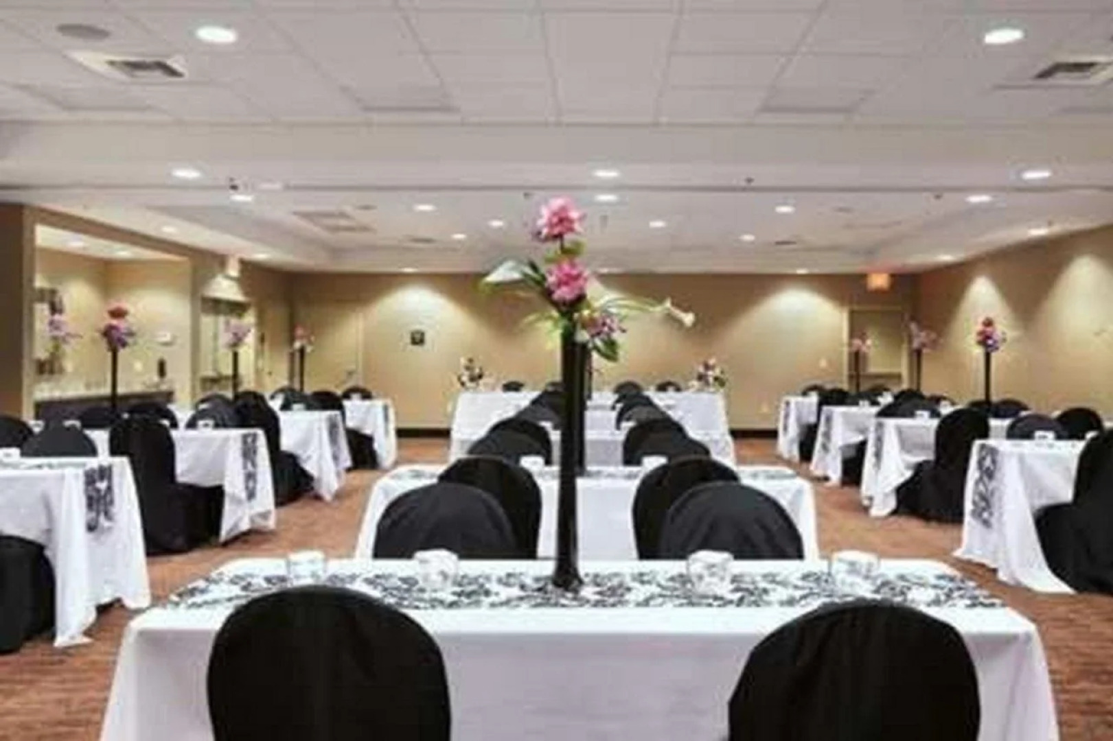 Hampton Inn & Suites Williston