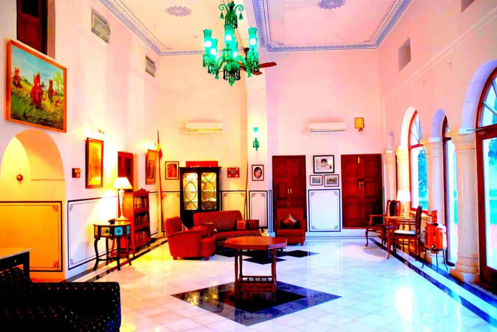 WH Bijayniwas Palace